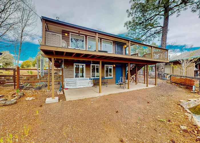 Lakeside Luxury Holiday home